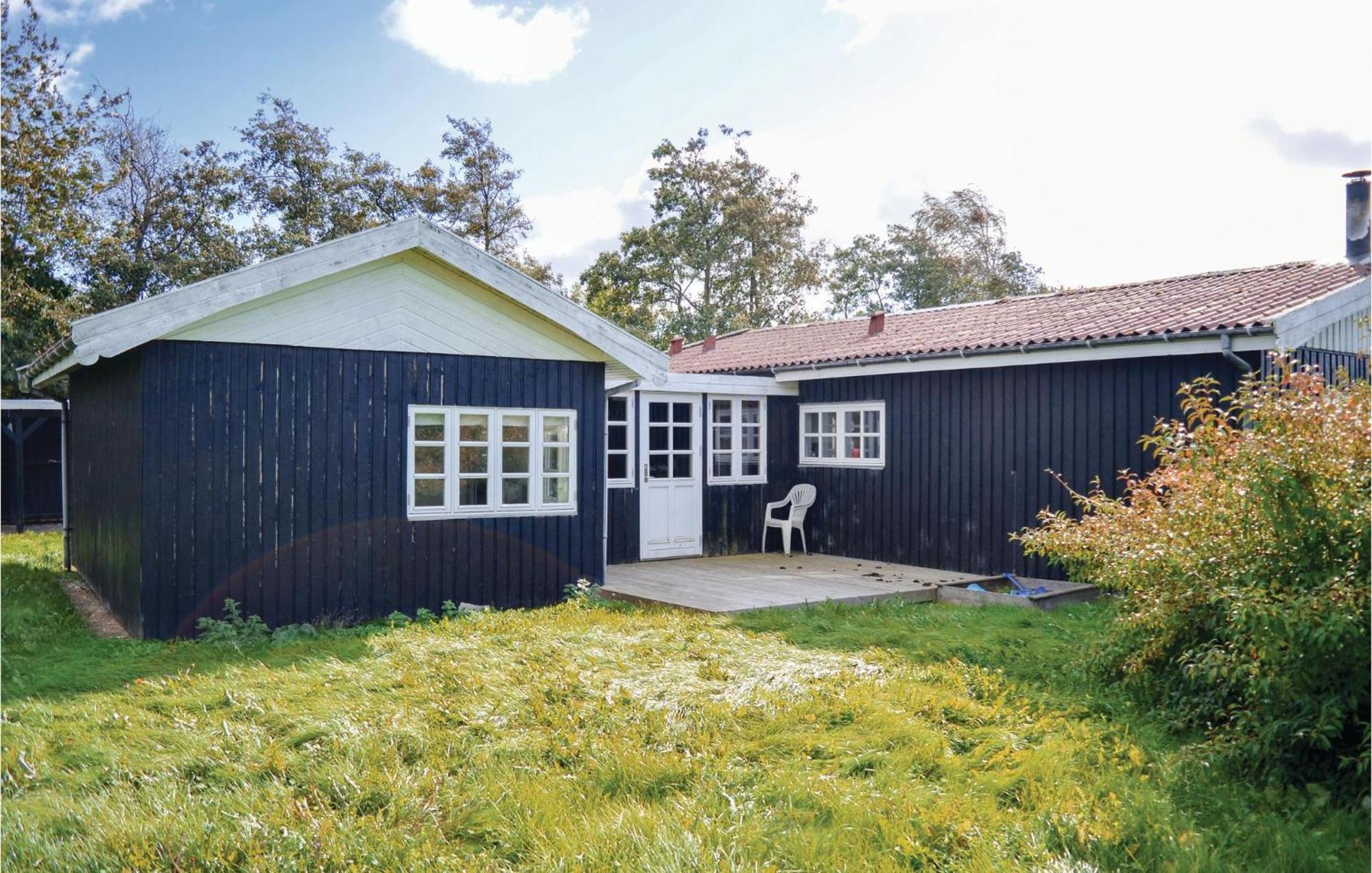 Nice Home In Knebel With Kitchen Bagian luar foto